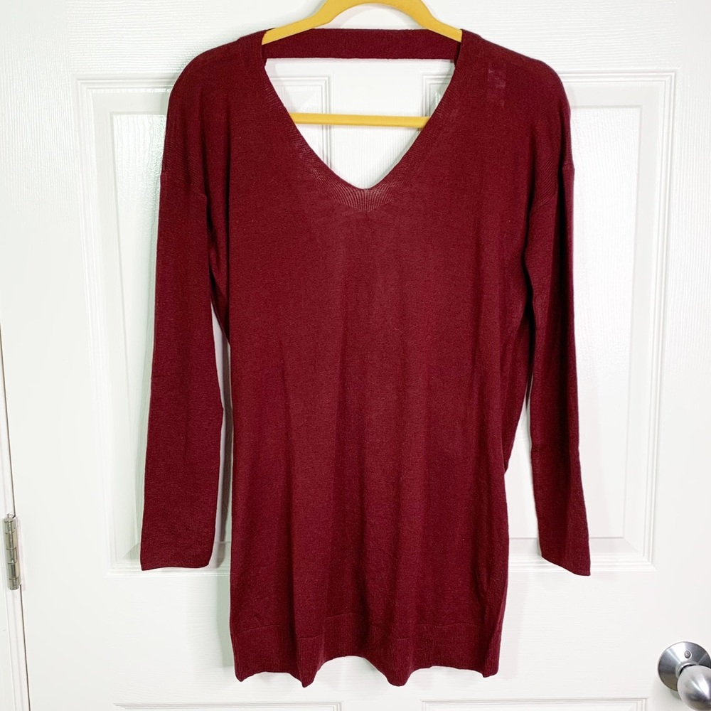 Vimmia Shavasana Reversible Sweater Cut Out & Twist Back Burgundy S & L - Picture 2 of 10
